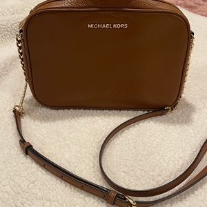 Michael Kors Women's Jet Set Large Crossbody